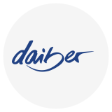 Blaues daiber Logo in geschwungener Schrift auf weißem Kreis.